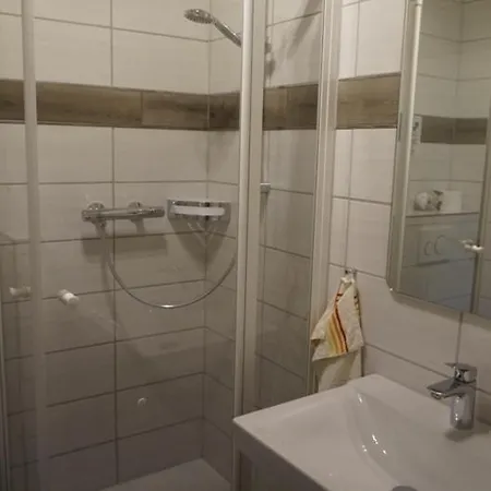 Urlaub Unterm Rohrdach בית אירוח *